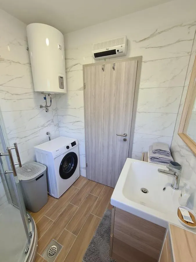 Apartment Dreams By The Sea Fazana 0*,