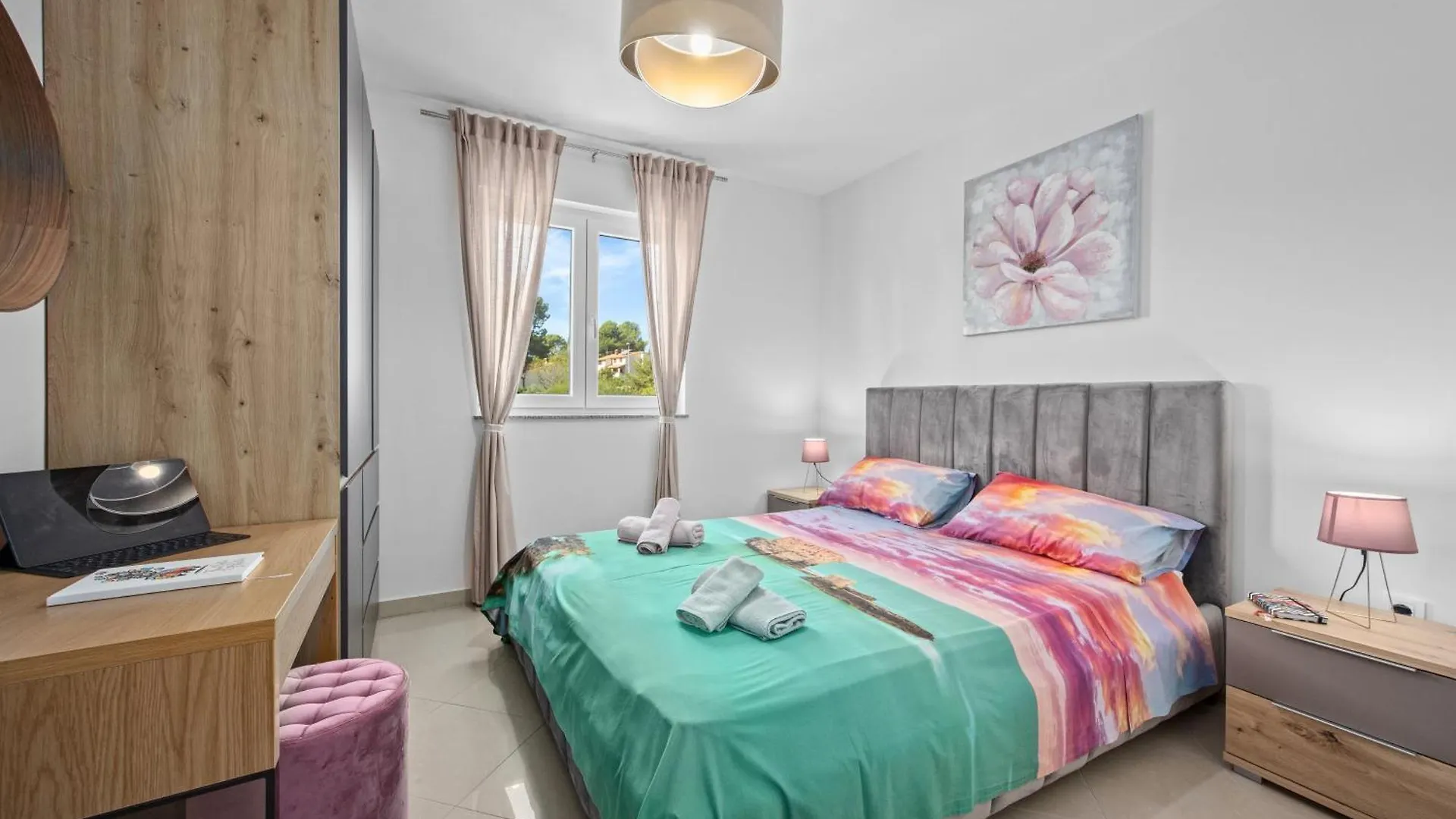Apartment Dreams By The Sea location